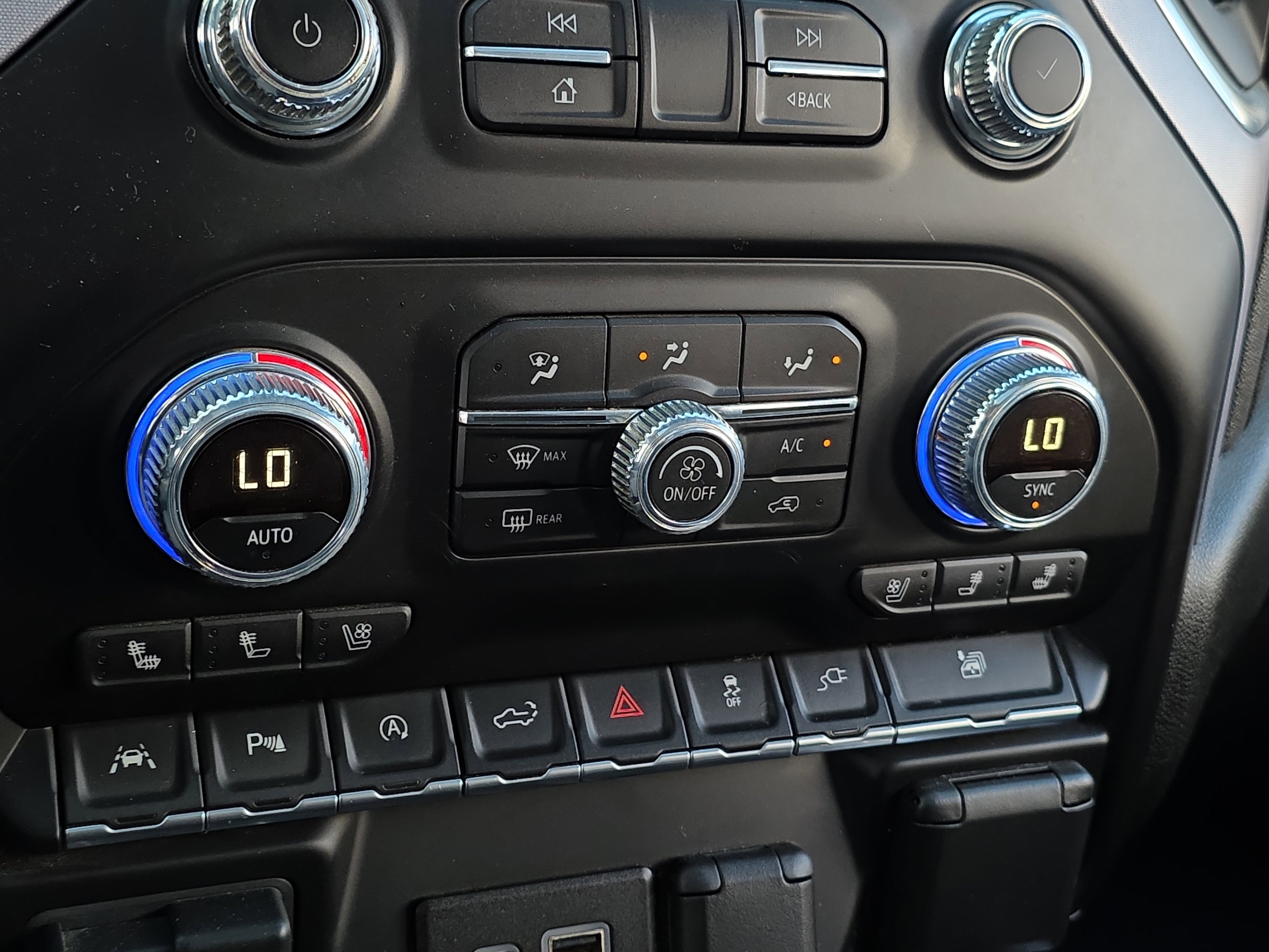 Used 2019 GMC Sierra 1500 SLT w/ SLT Premium Plus Package image 23