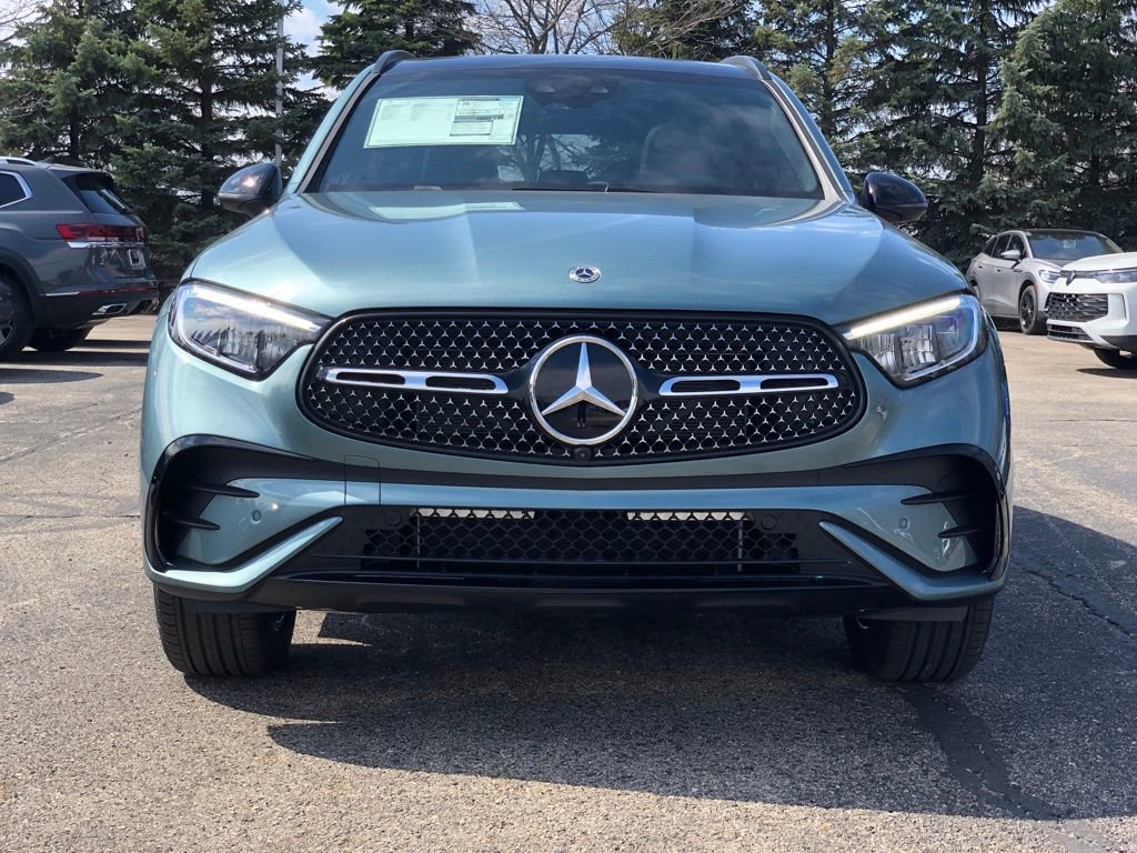 New 2026 Mercedes-Benz GLC 300 4MATIC image 2