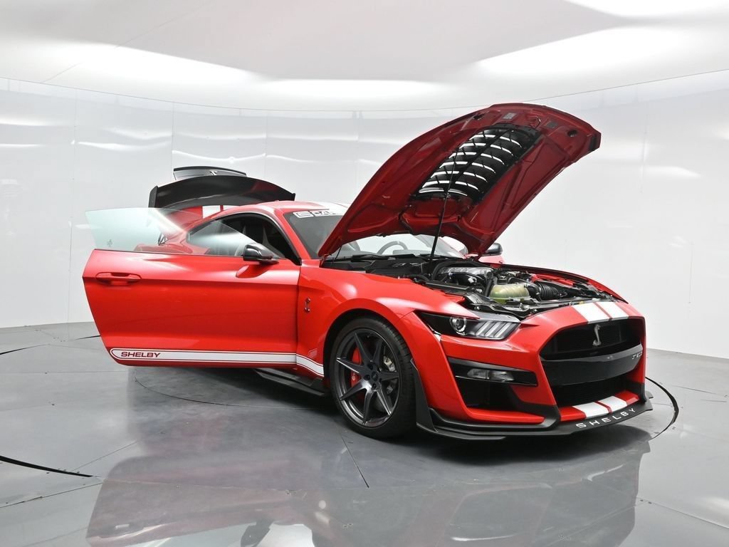 Used 2020 Ford Mustang Shelby GT500 w/ Technology Package RWD image 49