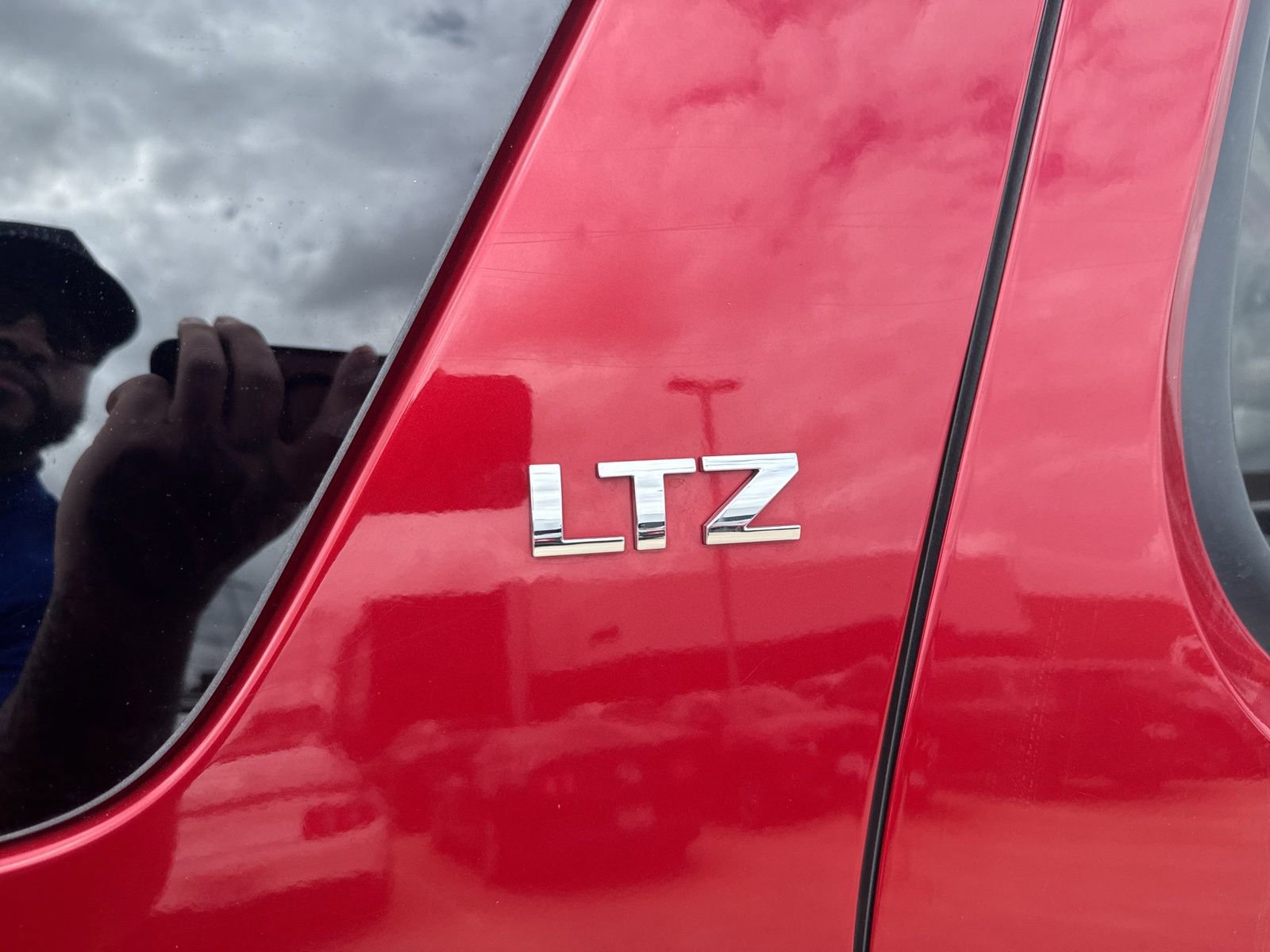 Used 2013 Chevrolet Tahoe LTZ image 34