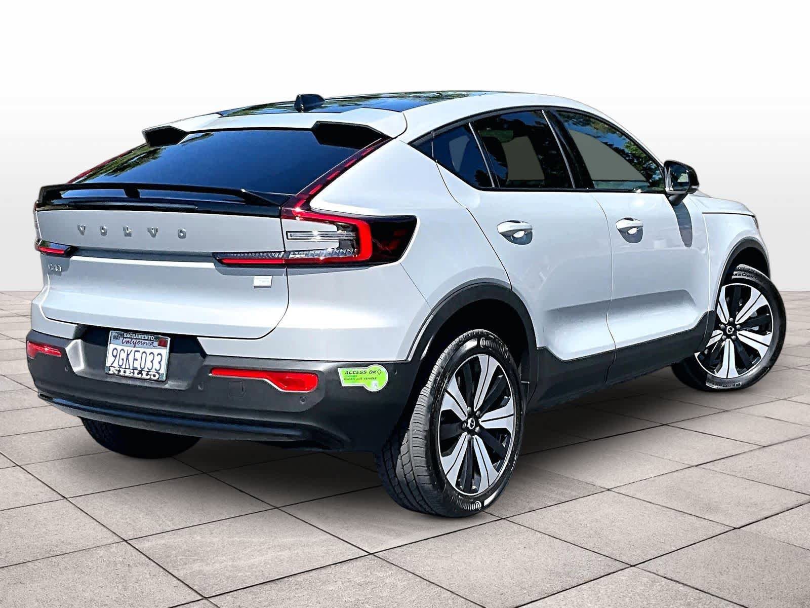 Used 2023 Volvo C40 P8 Recharge Plus AWD/4WD image 16