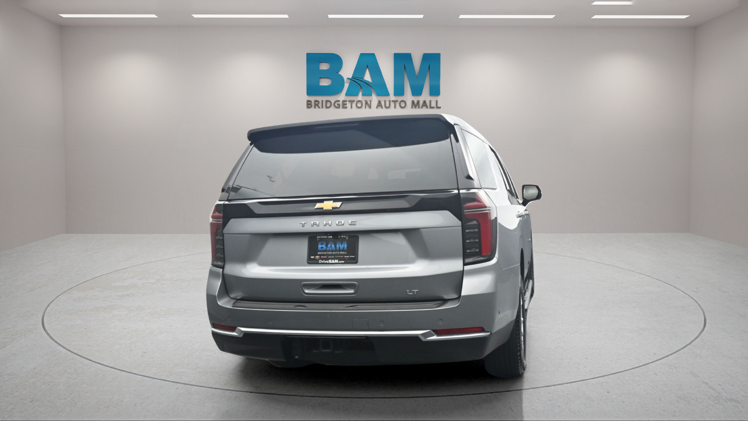 Used 2025 Chevrolet Tahoe LT AWD/4WD image 5