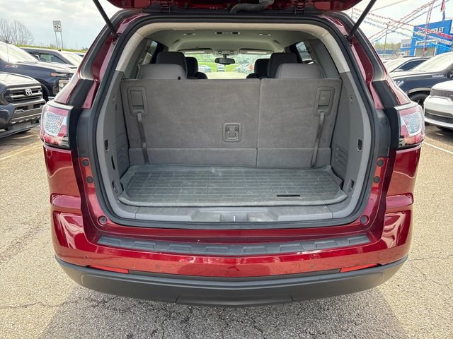 Used 2017 Chevrolet Traverse LT w/ Style and Technology Package image 22