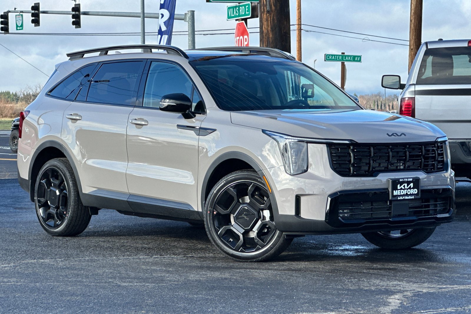 New 2026 Kia Sorento X-Line EX image 2