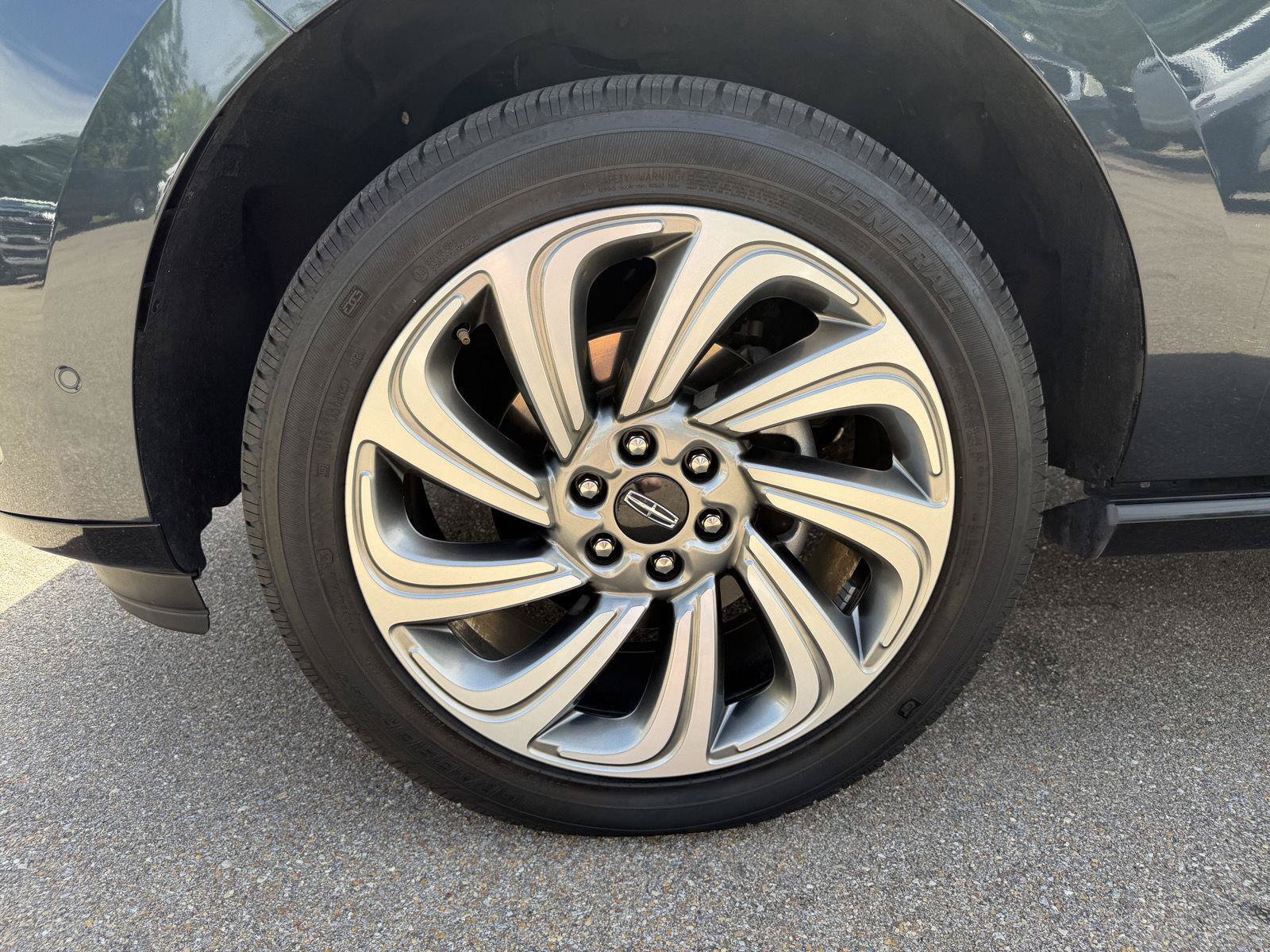 Used 2024 Lincoln Navigator L Reserve AWD/4WD image 25