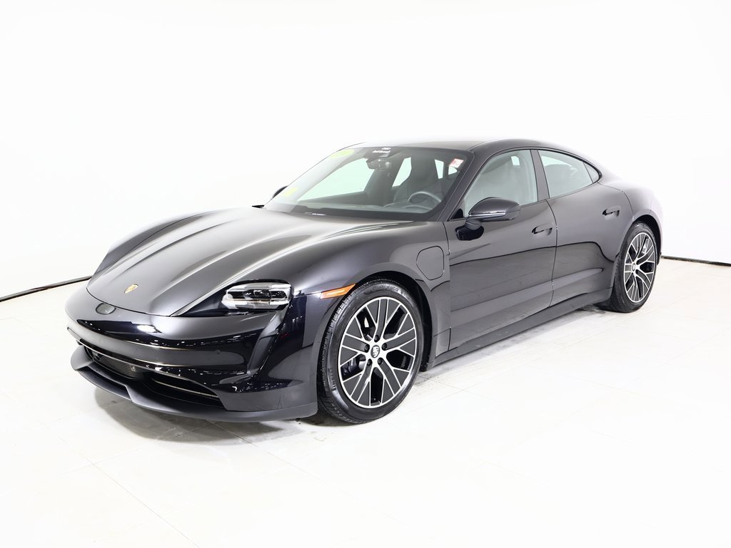 Used 2024 Porsche Taycan image 9