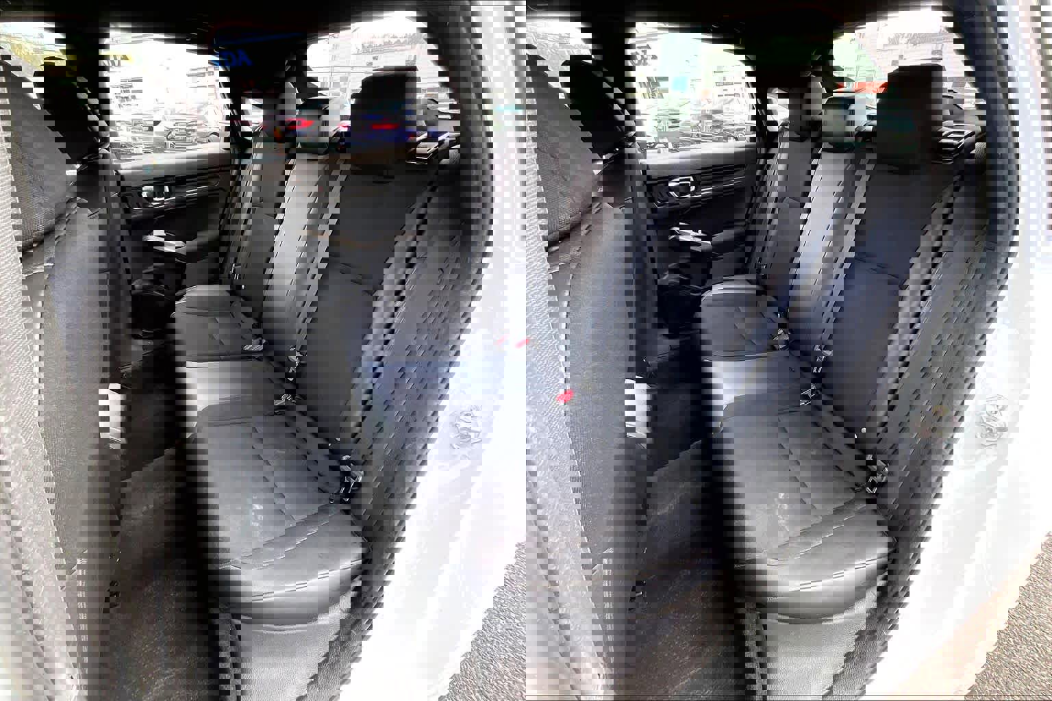 Used 2023 Honda Civic Sport image 19