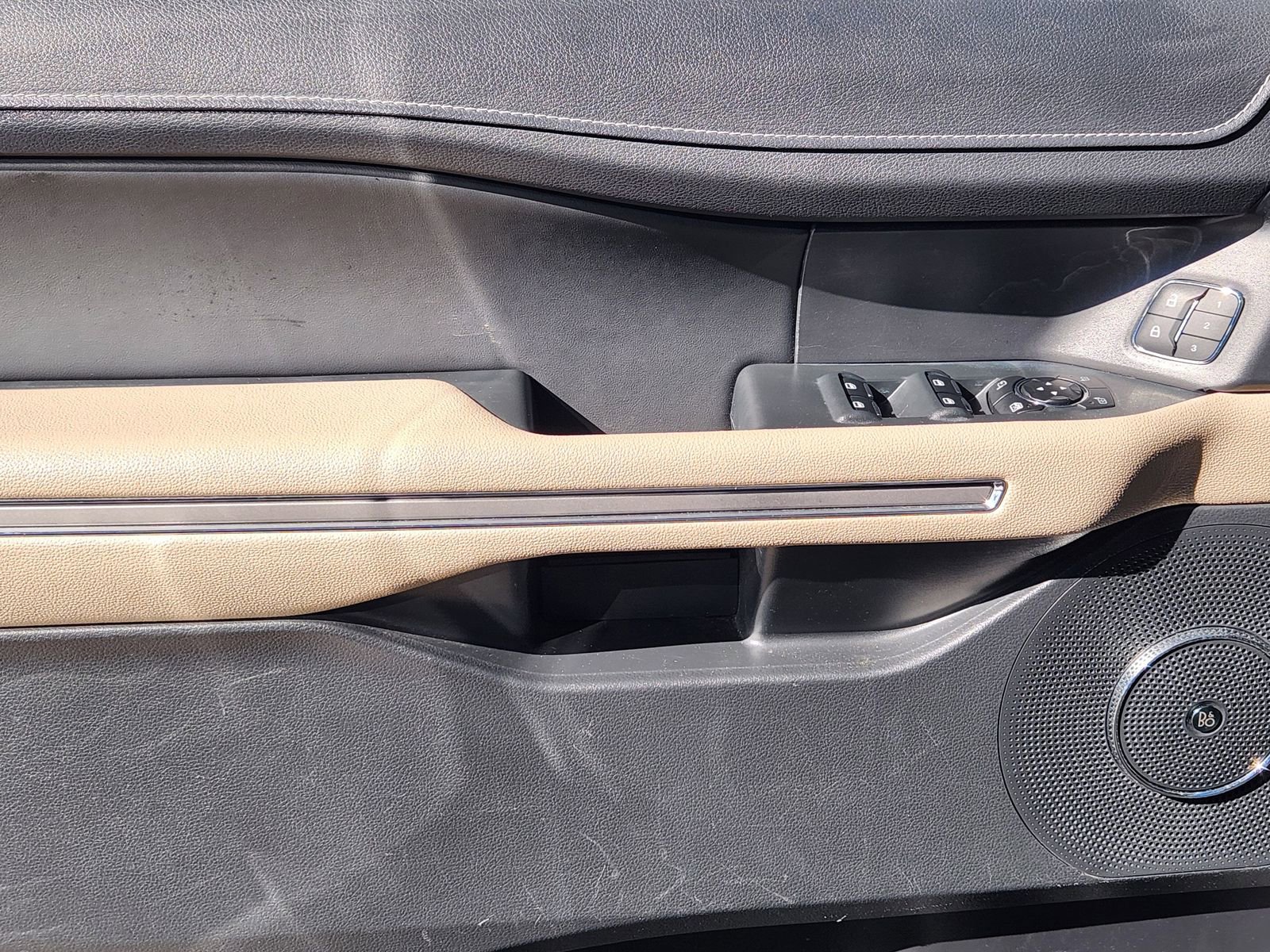 Used 2024 Ford Expedition Max Limited image 26