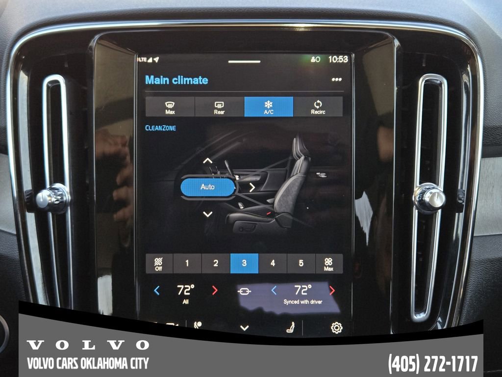 Certified 2025 Volvo XC40 B5 Core w/ Protection Package Premier image 18