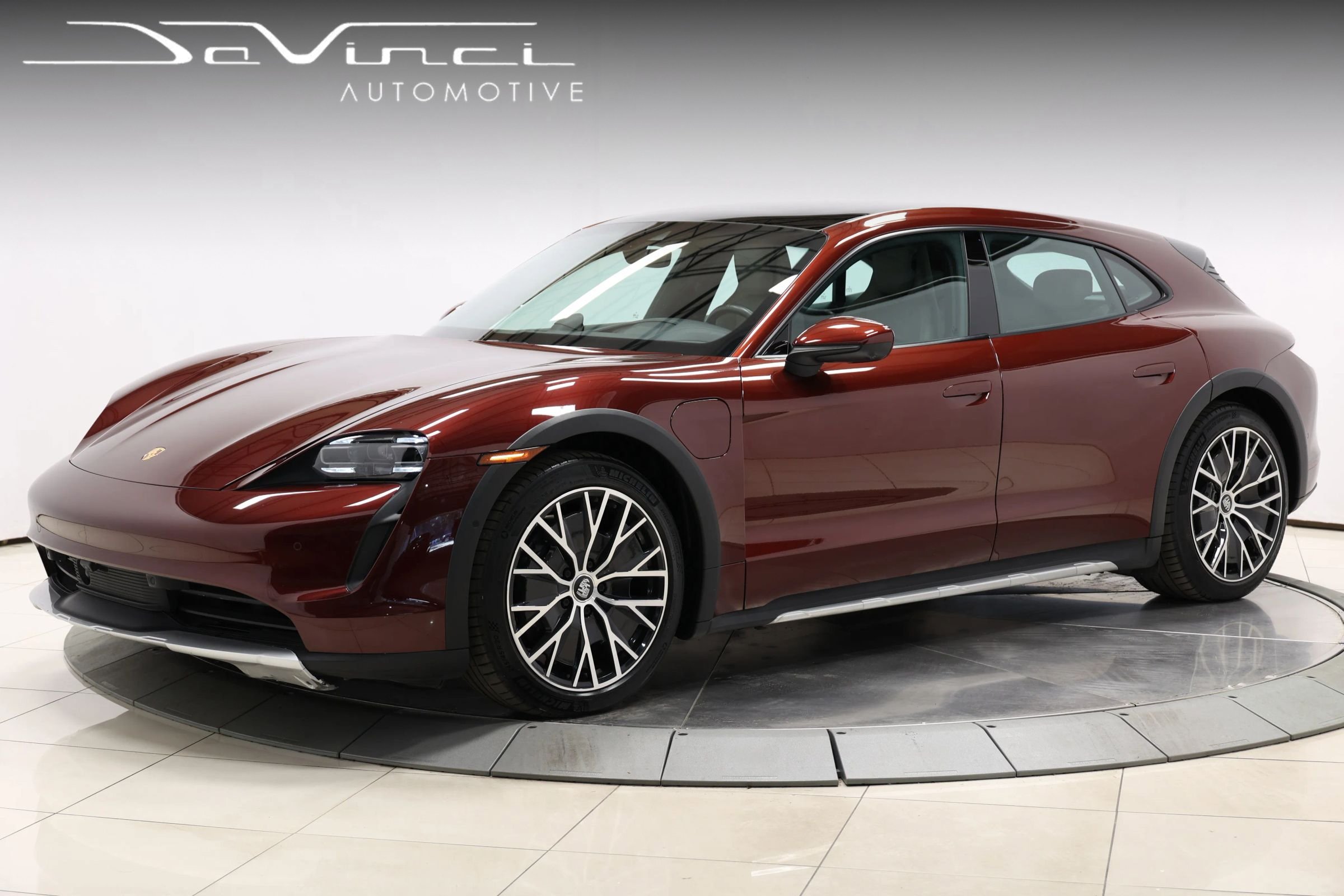 Used 2022 Porsche Taycan 4 Cross Turismo w/ Technology Package AWD/4WD image 1