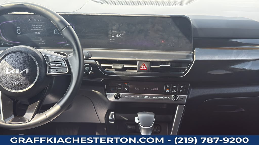 Used 2025 Kia Seltos S AWD/4WD image 19