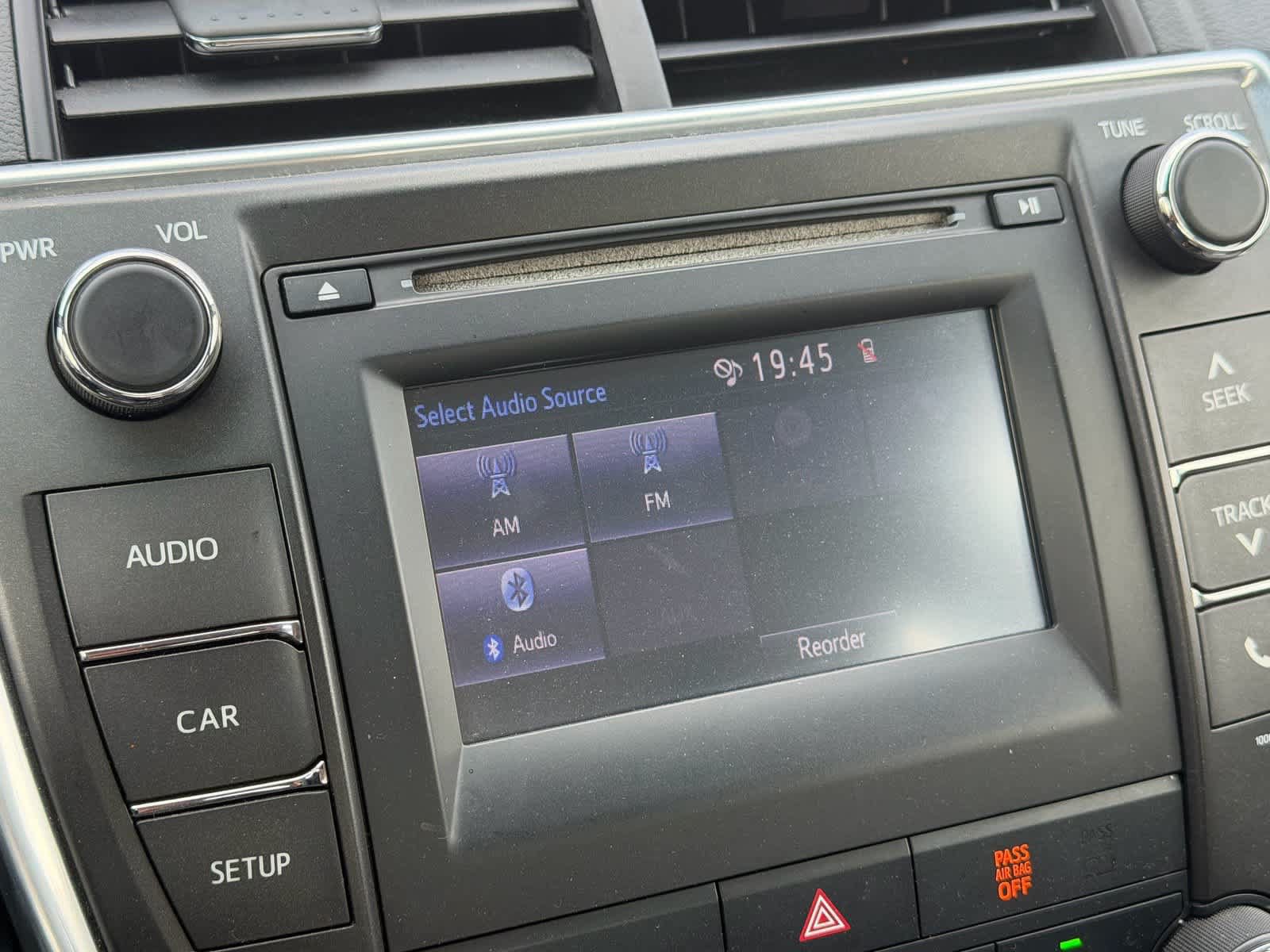 Used 2016 Toyota Camry SE FWD image 11