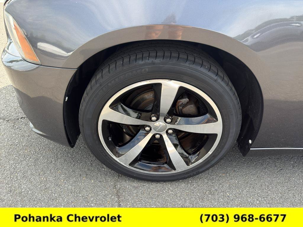 Used 2014 Dodge Charger SXT Plus RWD image 27