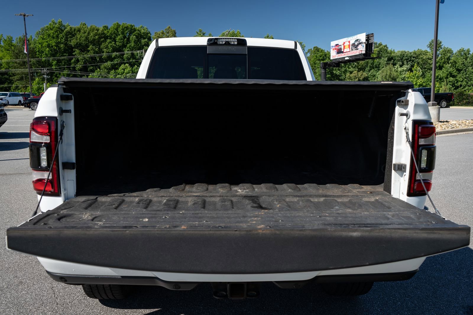 Used 2022 RAM 2500 Limited w/ Safety Group AWD/4WD image 9