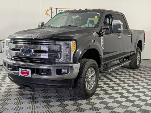 Used 2017 Ford F250 Lariat w/ Chrome Package AWD/4WD image 4