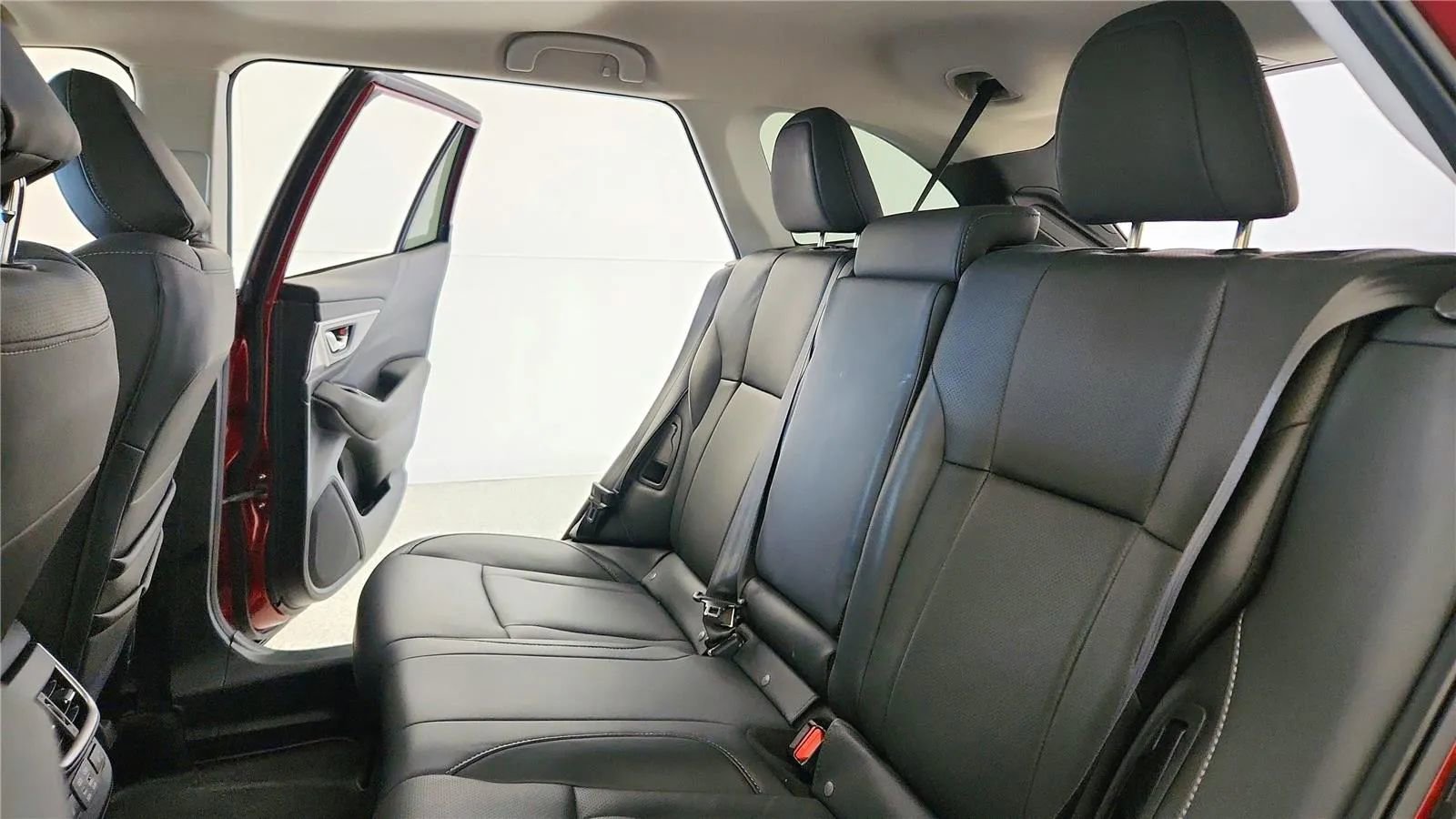 Used 2024 Subaru Outback Touring image 32