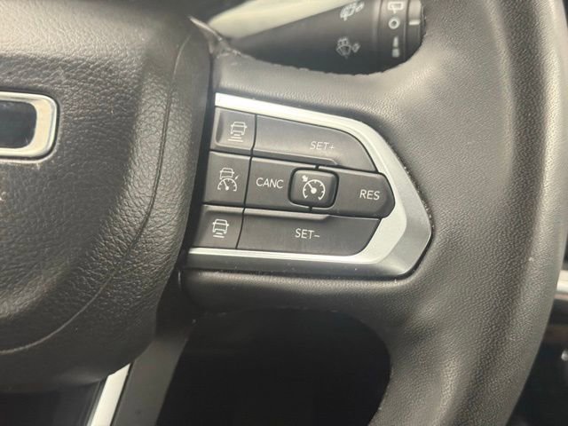 Used 2023 Jeep Compass Limited image 20