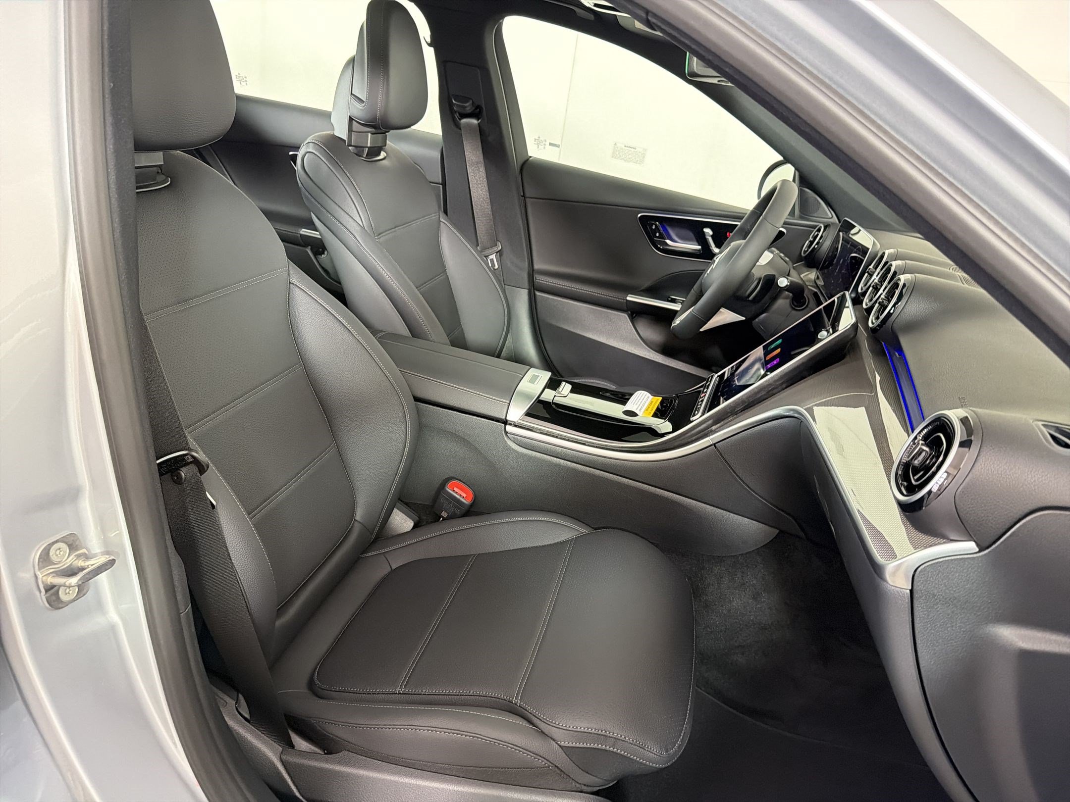 Used 2026 Mercedes-Benz C 300 4MATIC Sedan image 30