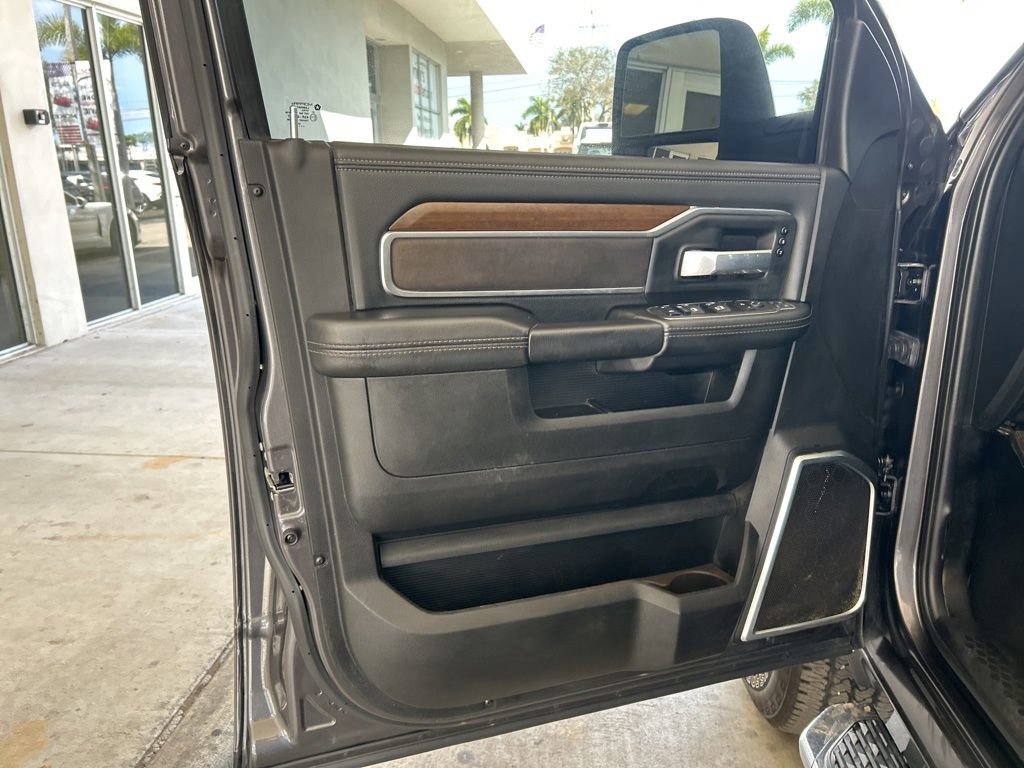 Used 2024 RAM 2500 Laramie w/ Safety Group image 40