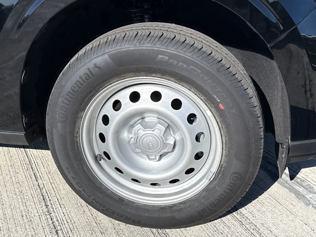 New 2026 Ford Maverick XL image 10