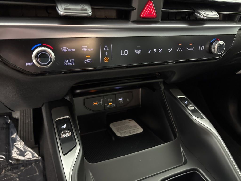 New 2026 Kia Sorento EX image 24