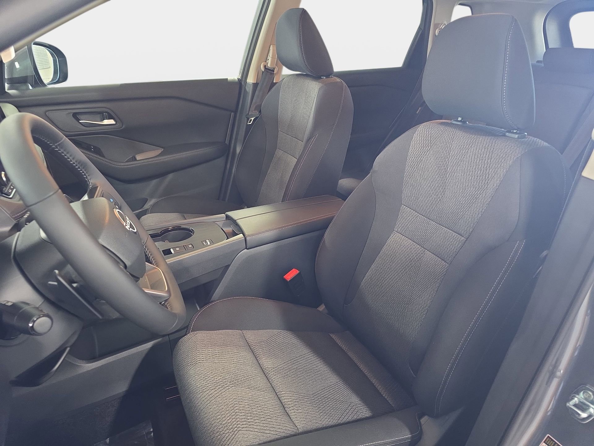 New 2026 Nissan Rogue SV w/ Cold Weather Package FWD image 15