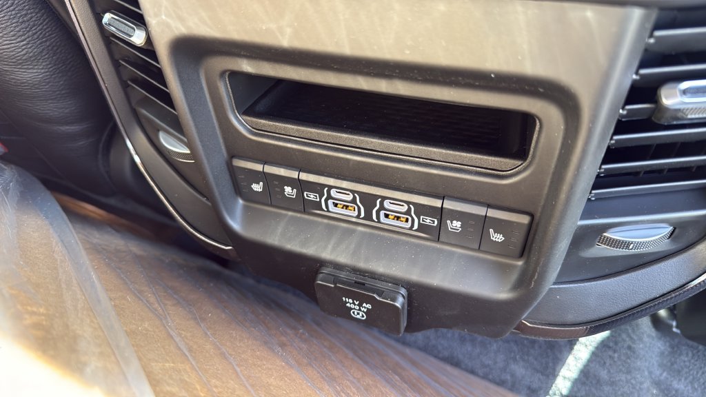 New 2026 RAM 1500 RHO w/ RHO Level 1 Equipment Group AWD/4WD image 20