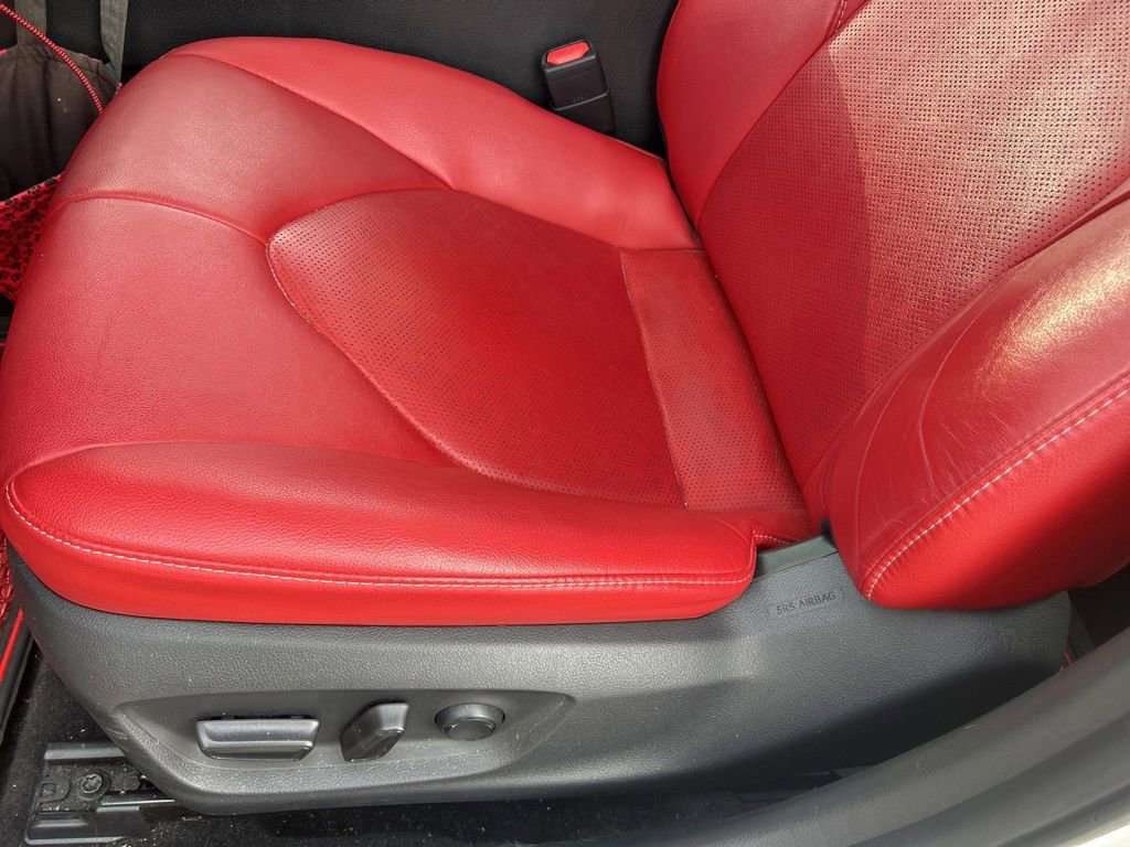 Used 2020 Toyota Camry XSE AWD/4WD image 11