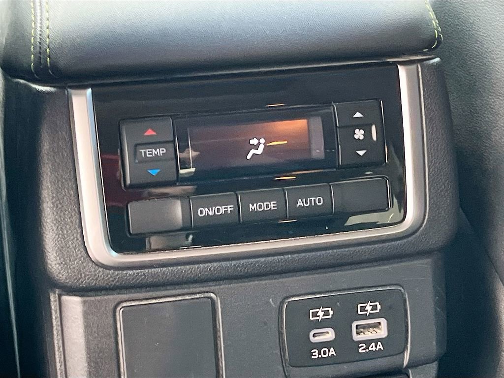 Used 2024 Subaru Ascent Onyx Edition image 27