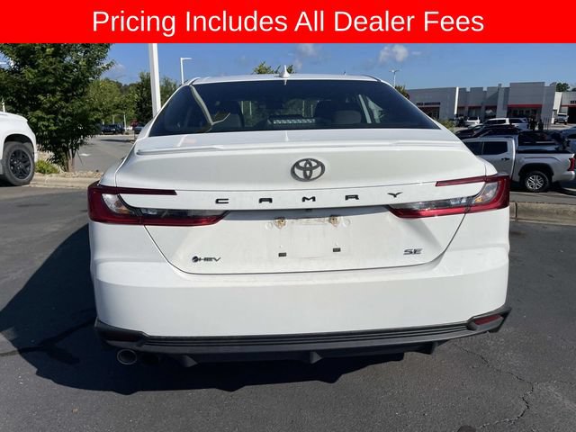 Used 2025 Toyota Camry SE FWD image 5