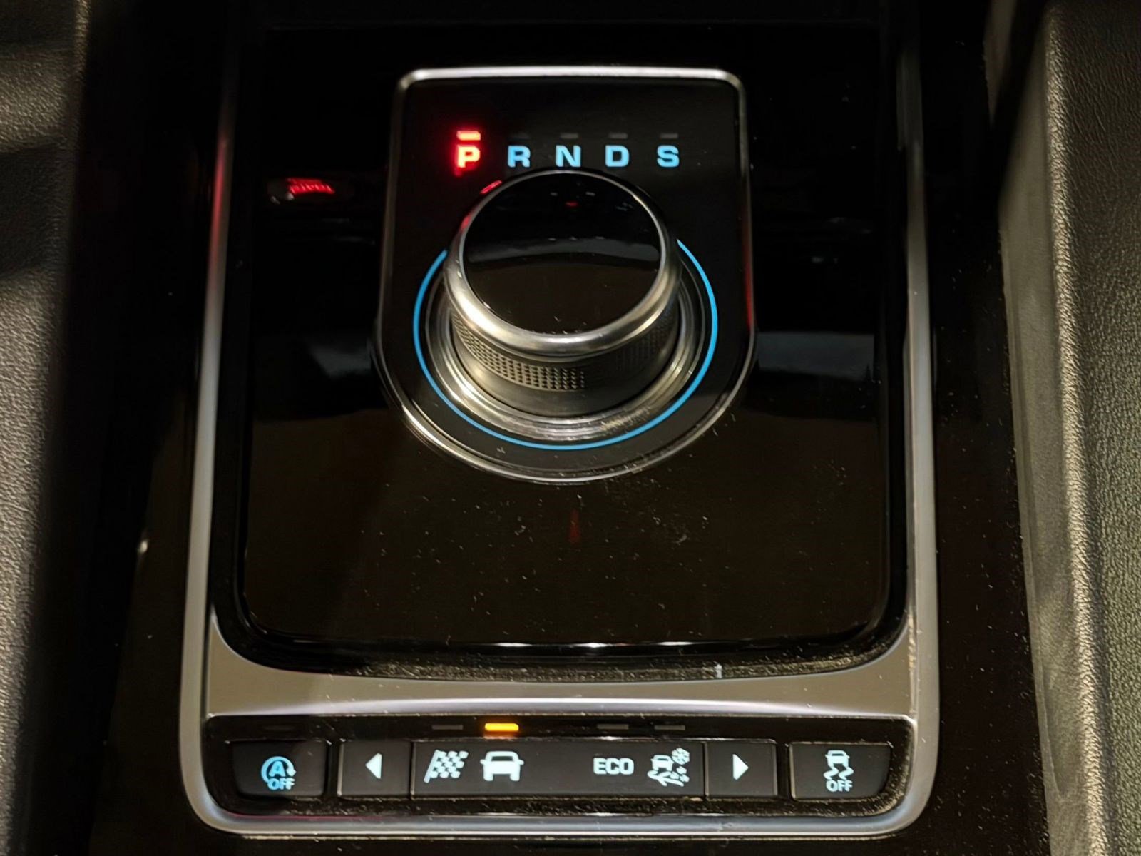 Used 2019 Jaguar F-PACE S AWD/4WD image 17