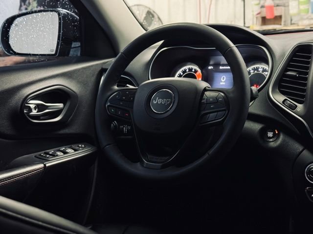 Certified 2022 Jeep Cherokee Trailhawk w/ Comfort/Convenience Group image 25