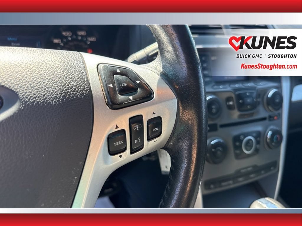 Used 2015 Ford Explorer XLT AWD/4WD image 26