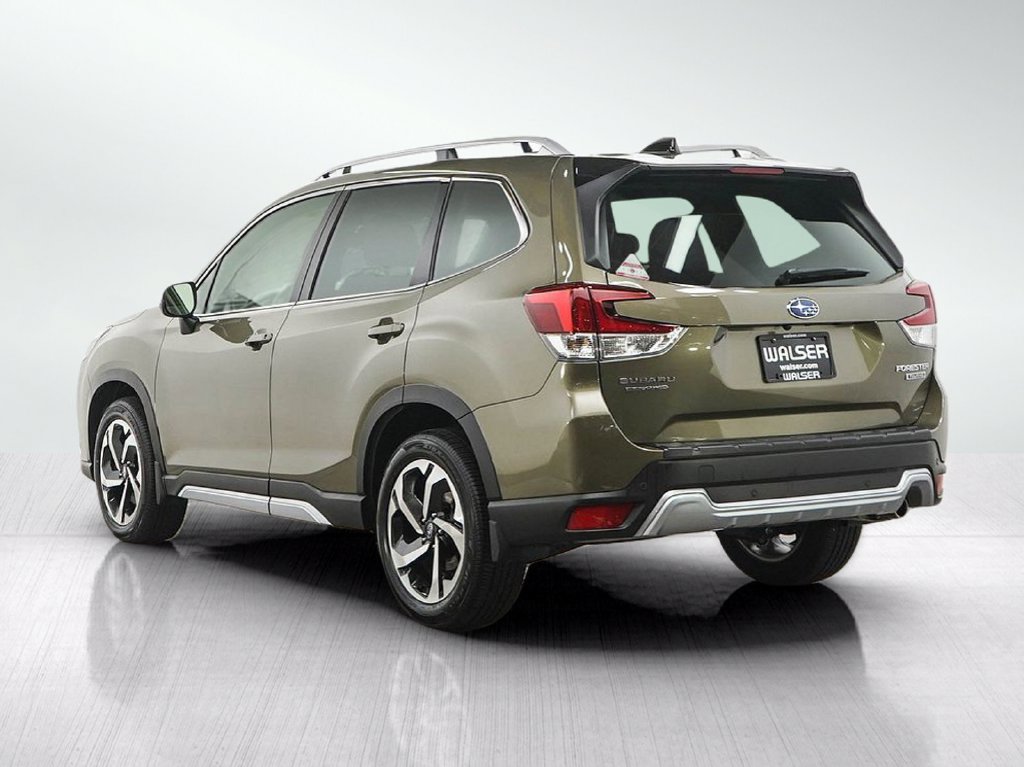 Used 2024 Subaru Forester Touring w/ Pop Package 2 AWD/4WD image 3