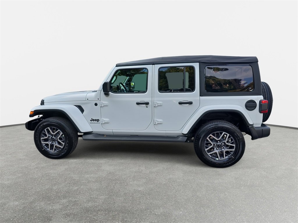 New 2025 Jeep Wrangler Sahara image 8