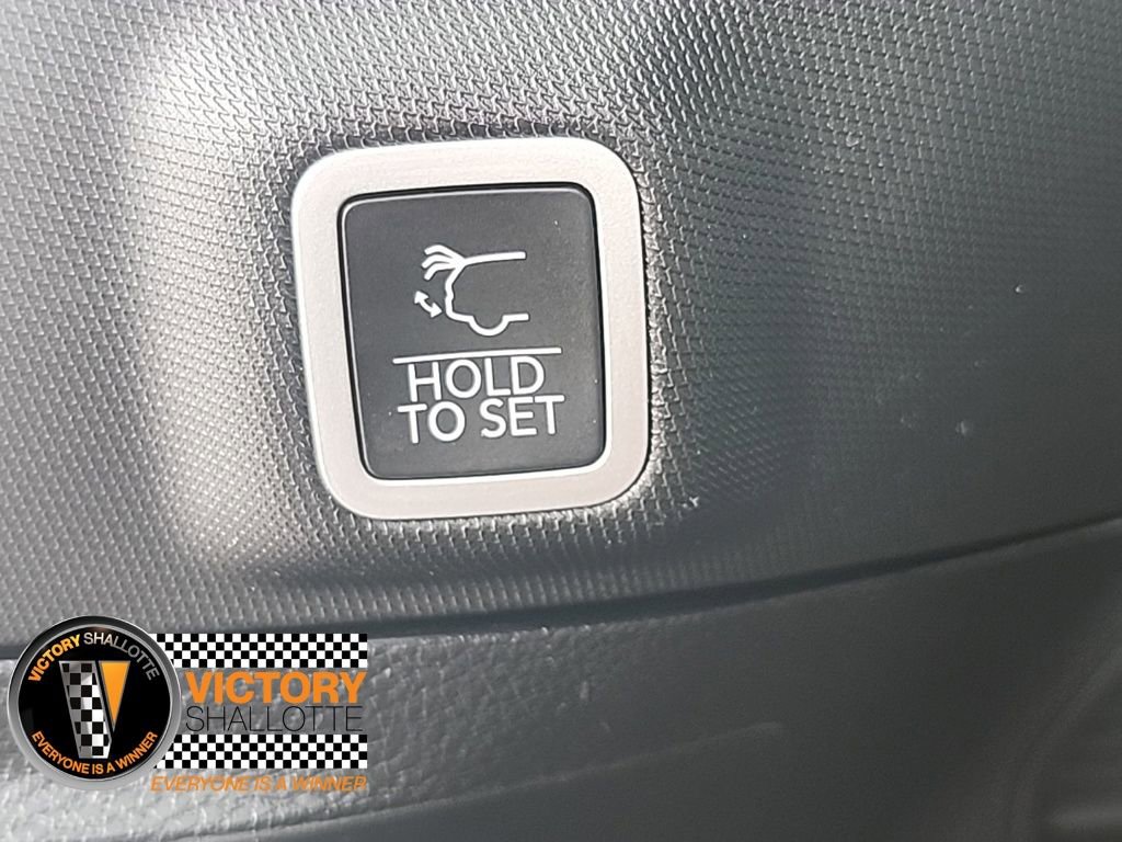Certified 2023 Jeep Grand Cherokee Altitude image 25