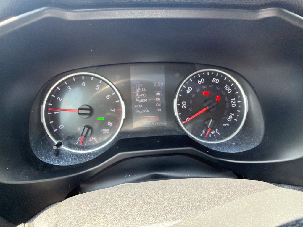 Used 2019 Toyota RAV4 XLE w/ Convenience Package AWD/4WD image 16