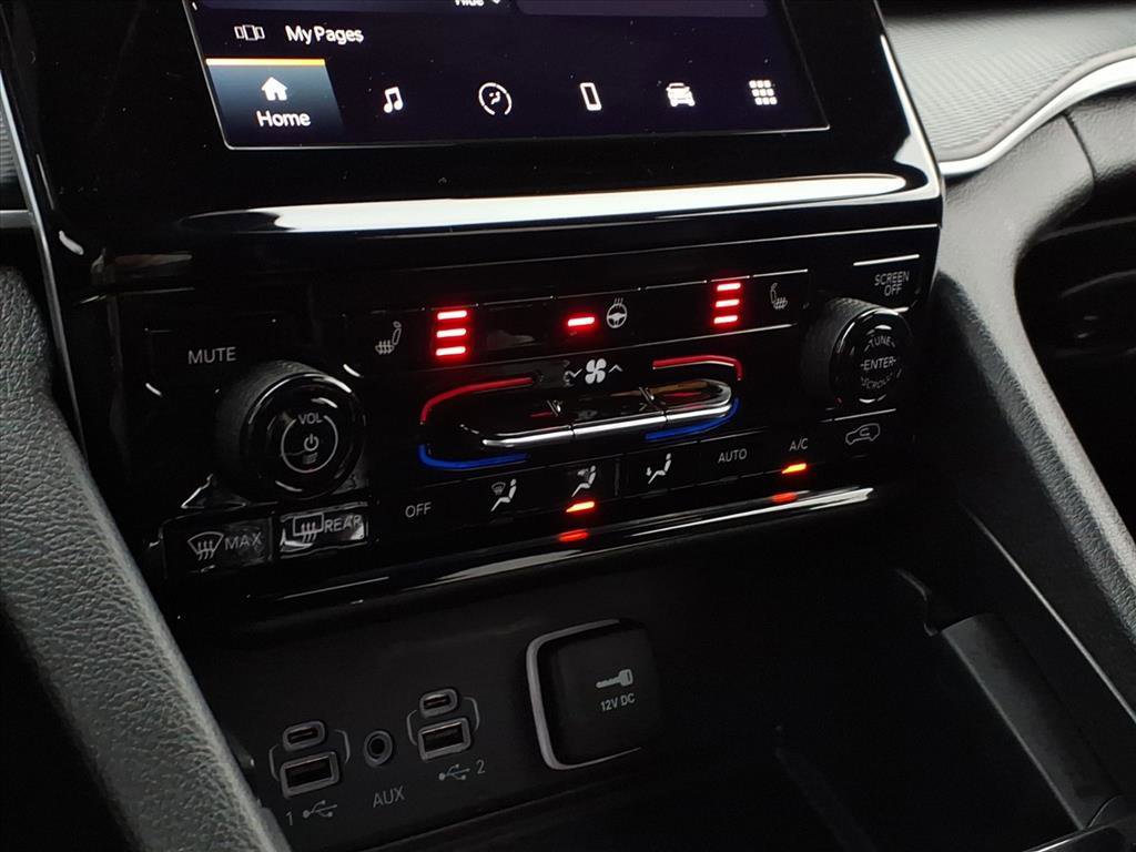 Used 2024 Jeep Grand Cherokee L Laredo image 21