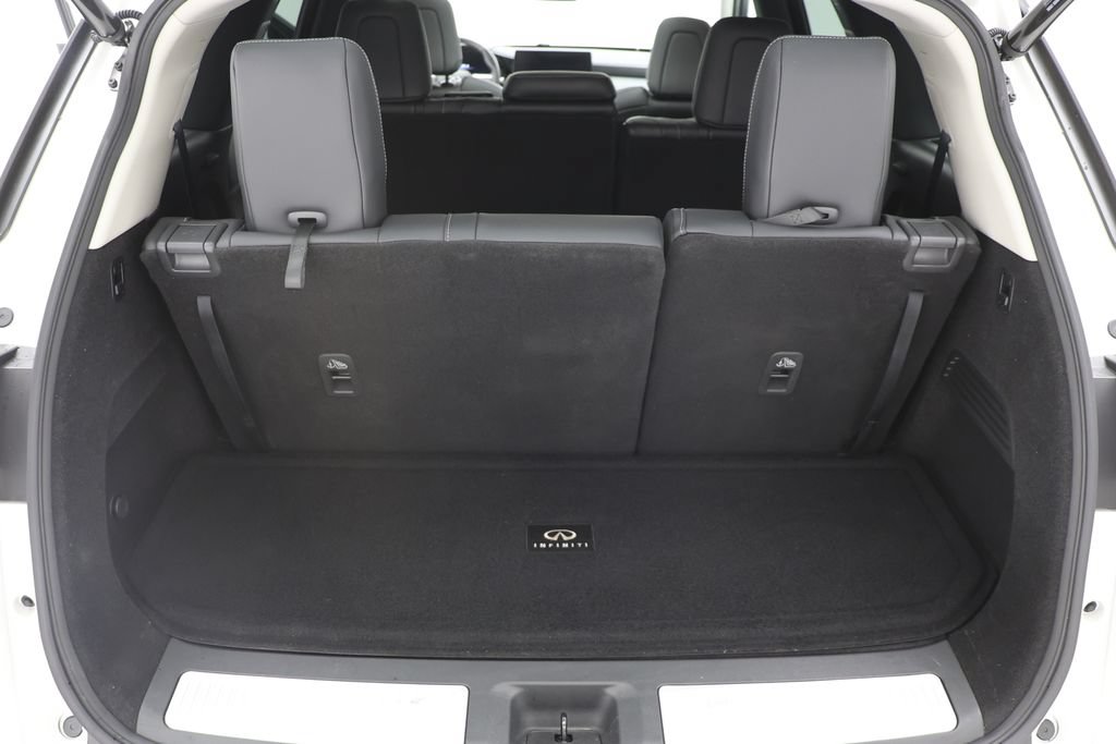 Used 2023 INFINITI QX60 Luxe w/ Performance Audio Package AWD/4WD image 29