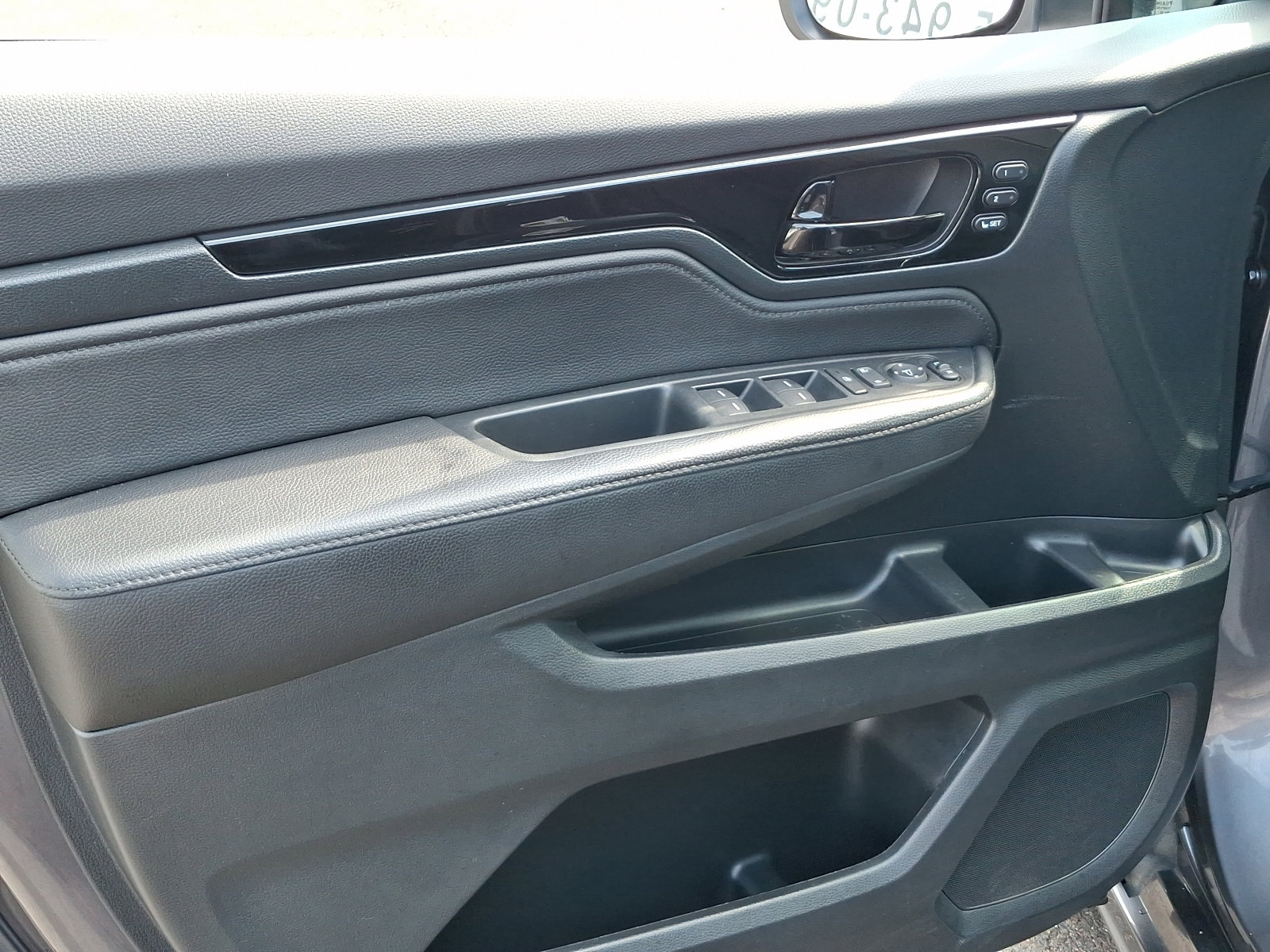 Used 2023 Honda Odyssey Touring image 13