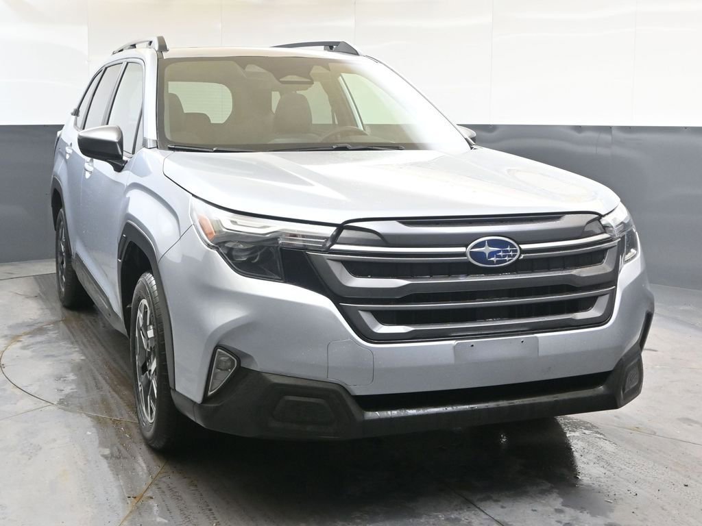 Certified 2025 Subaru Forester Premium image 8