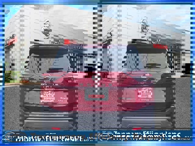 Used 2023 Nissan Rogue SV w/ SV Premium B Package AWD/4WD image 7