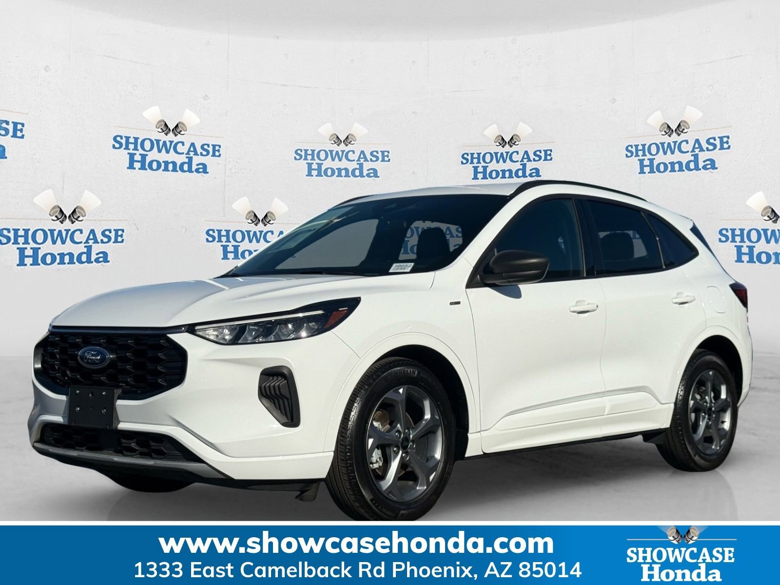 Used 2023 Ford Escape ST-Line image 1