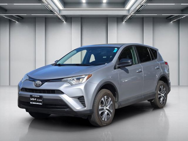 Used 2018 Toyota RAV4 LE image 8