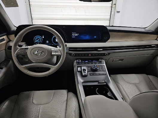 Used 2023 Hyundai Palisade Limited AWD/4WD image 9