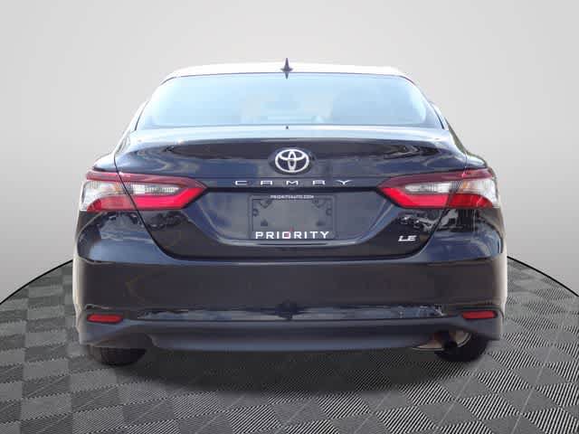 Used 2024 Toyota Camry LE FWD image 3