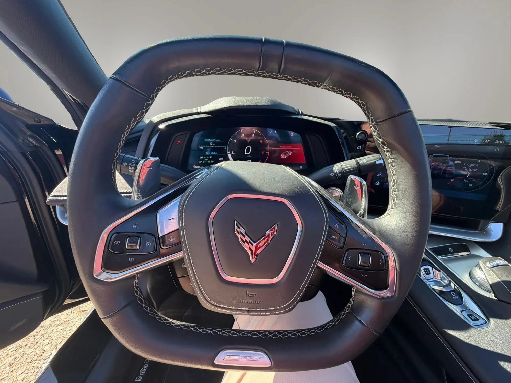 Used 2025 Chevrolet Corvette E-Ray AWD/4WD image 23