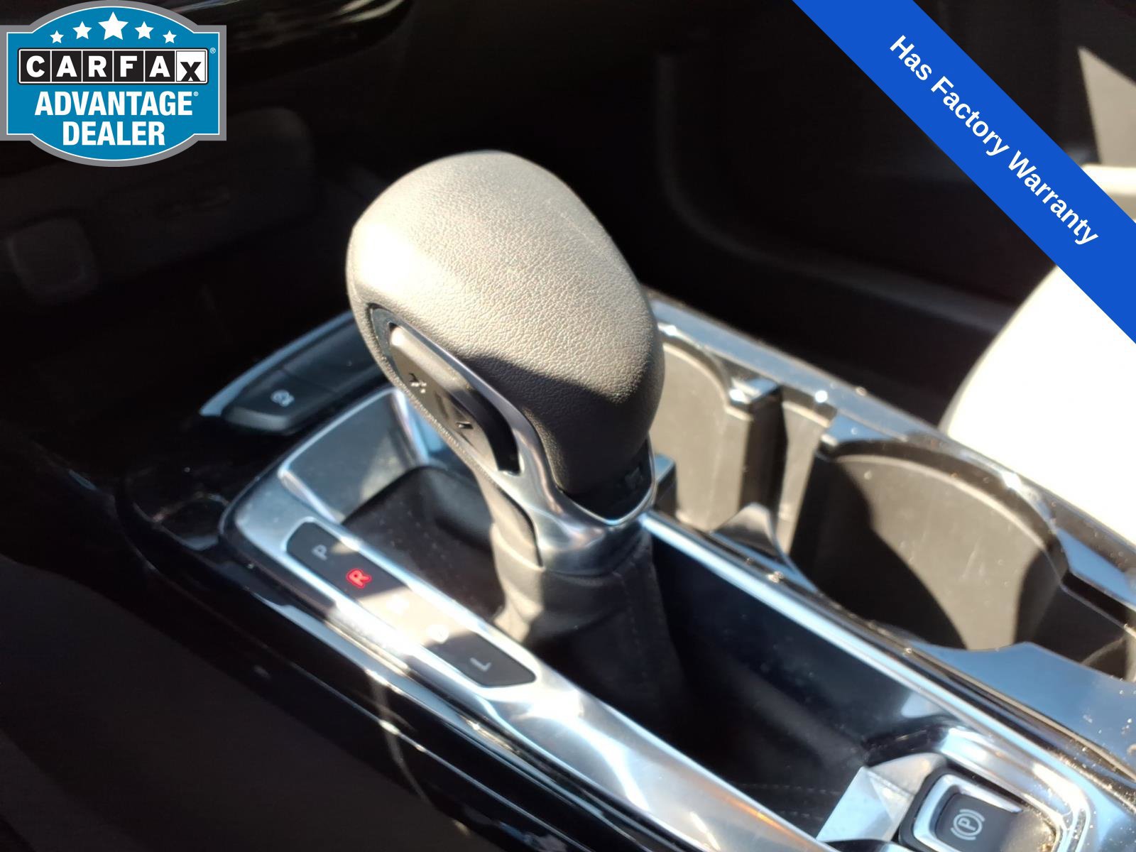Used 2025 Chevrolet Trax LT FWD image 23