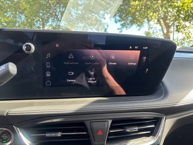 Used 2025 Buick Encore GX Avenir w/ Avenir Technology Package AWD/4WD image 25
