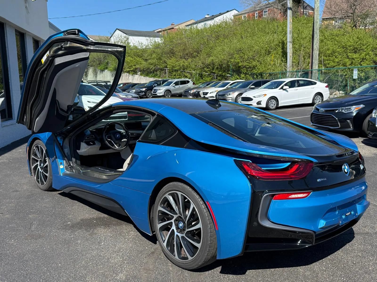 Used 2015 BMW i8 AWD/4WD image 10